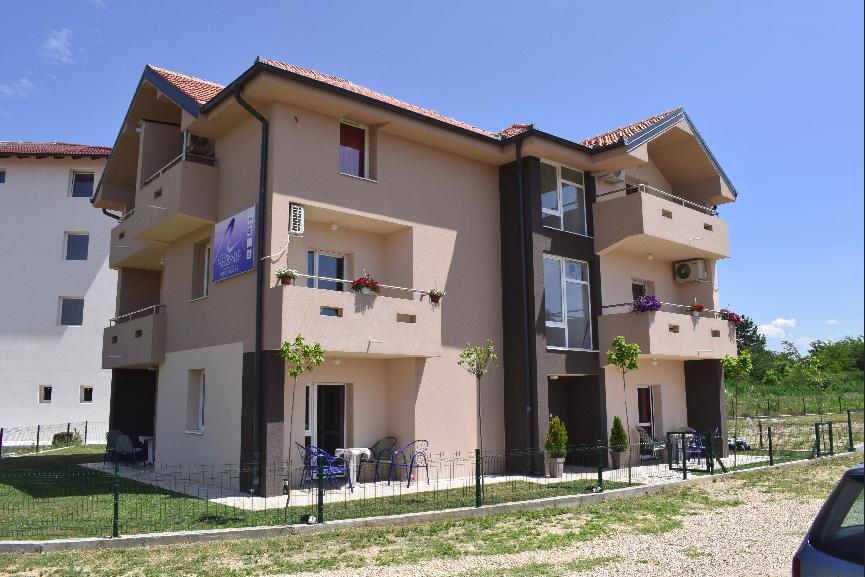 Apartmani Srebrno Jezero